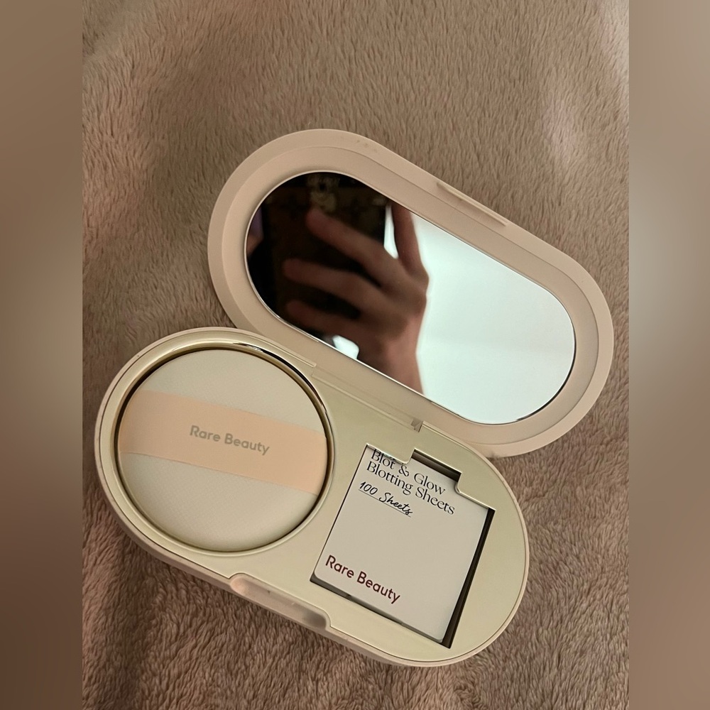 Rare Beauty Blotting Sheets and Puff Set